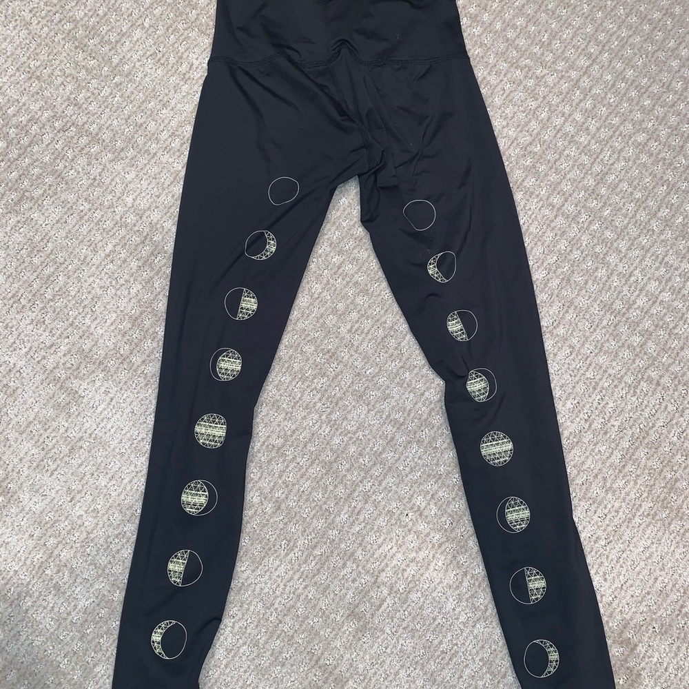 Teeki full moon yoga pants